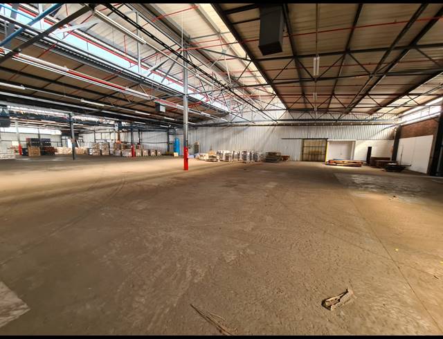 17,000M² FACTORY FOR SALE IN ANDERBOLT